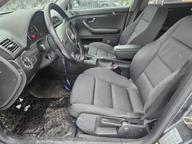 Сірий Ауді А4, об'ємом двигуна 1.9 л та пробігом 400 тис. км за 2450 $, фото 11 на Automoto.ua