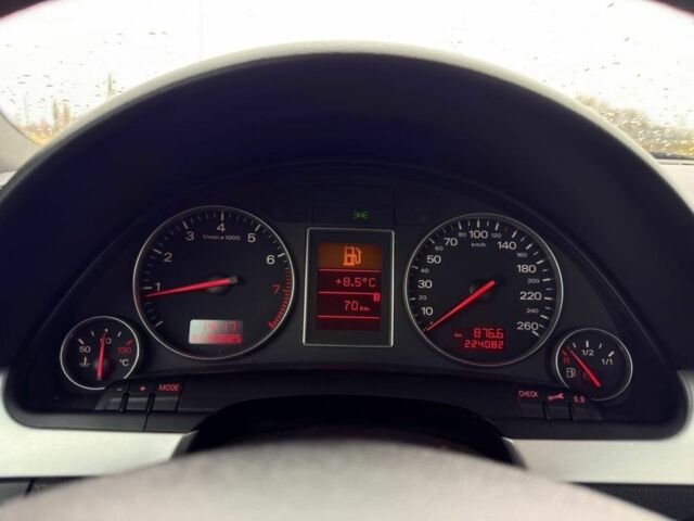 Серый Ауди А4, объемом двигателя 1.8 л и пробегом 224 тыс. км за 6250 $, фото 13 на Automoto.ua