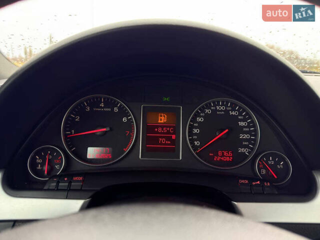 Сірий Ауді А4, об'ємом двигуна 1.8 л та пробігом 224 тис. км за 6250 $, фото 20 на Automoto.ua