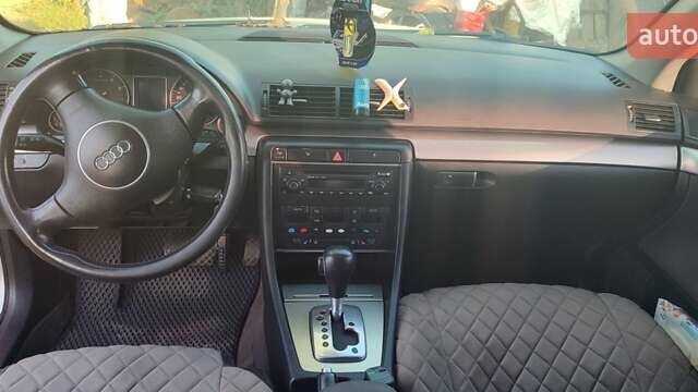 Сірий Ауді А4, об'ємом двигуна 1.8 л та пробігом 339 тис. км за 5150 $, фото 6 на Automoto.ua
