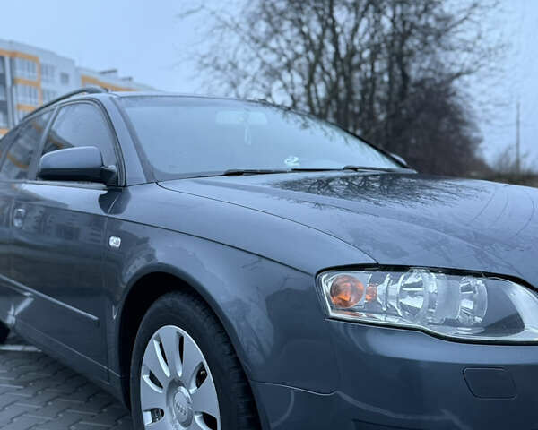 Серый Ауди А4, объемом двигателя 2 л и пробегом 267 тыс. км за 5800 $, фото 6 на Automoto.ua