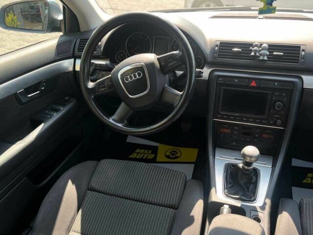 Сірий Ауді А4, об'ємом двигуна 3 л та пробігом 362 тис. км за 6990 $, фото 17 на Automoto.ua