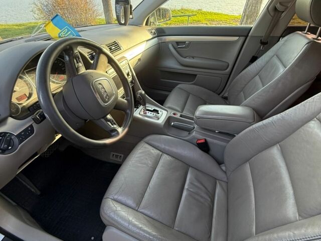 Серый Ауди А4, объемом двигателя 3 л и пробегом 383 тыс. км за 8000 $, фото 12 на Automoto.ua