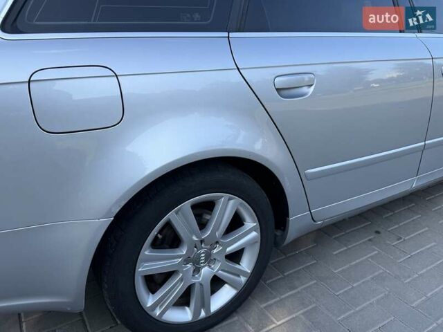 Серый Ауди А4, объемом двигателя 2.5 л и пробегом 458 тыс. км за 6499 $, фото 7 на Automoto.ua