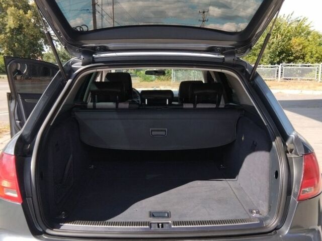 Ауди А4 2005 в Звенигородка на Automoto.ua Серый Ауди А4, объемом двигателя 2 л и пробегом 263 тыс. км за 6500 $, фото 11 на Automoto.ua