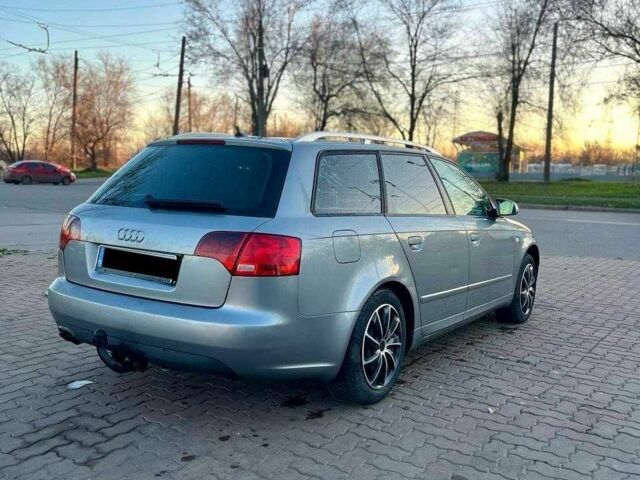 Серый Ауди А4, объемом двигателя 2 л и пробегом 371 тыс. км за 3200 $, фото 3 на Automoto.ua