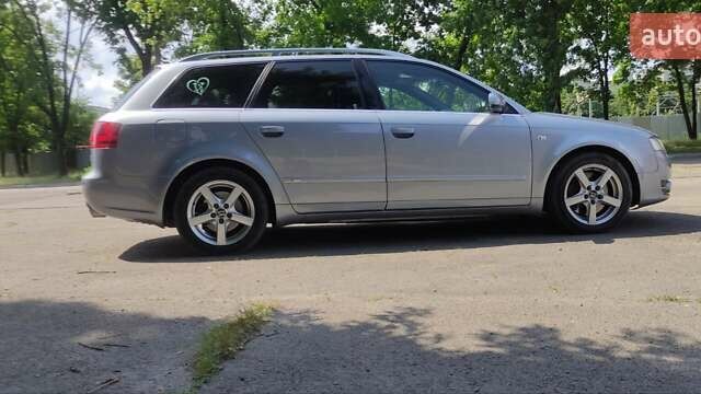 Сірий Ауді А4, об'ємом двигуна 1.98 л та пробігом 250 тис. км за 7500 $, фото 2 на Automoto.ua