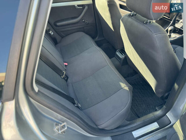 Серый Ауди А4, объемом двигателя 1.97 л и пробегом 328 тыс. км за 5990 $, фото 17 на Automoto.ua