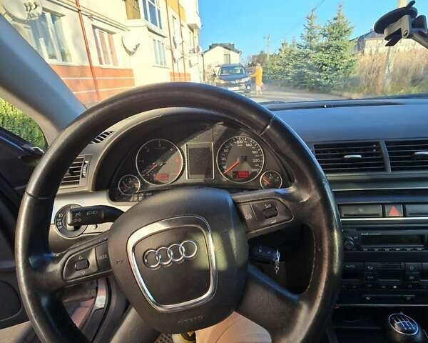 Серый Ауди А4, объемом двигателя 1.97 л и пробегом 314 тыс. км за 5300 $, фото 7 на Automoto.ua