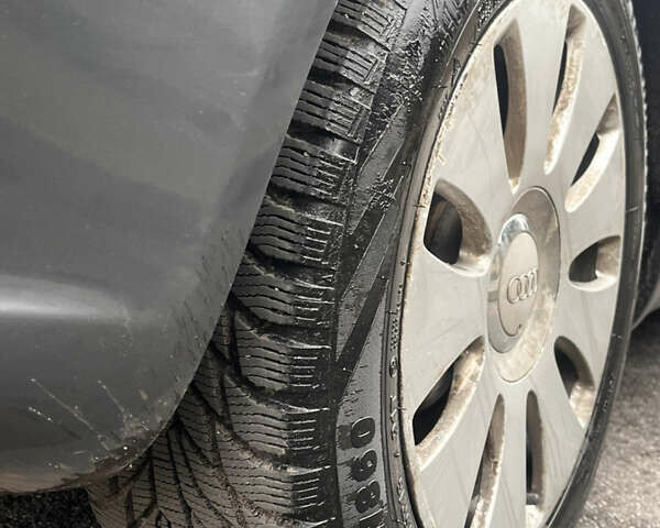 Серый Ауди А4, объемом двигателя 2 л и пробегом 267 тыс. км за 5300 $, фото 10 на Automoto.ua