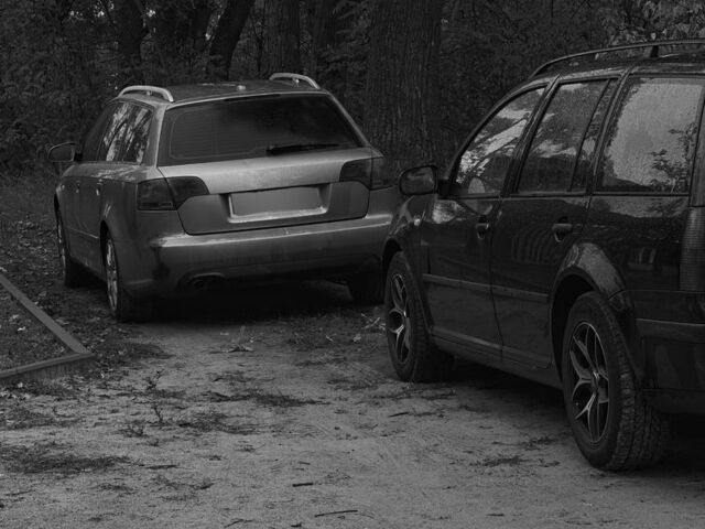 Серый Ауди А4, объемом двигателя 2 л и пробегом 280 тыс. км за 3700 $, фото 6 на Automoto.ua