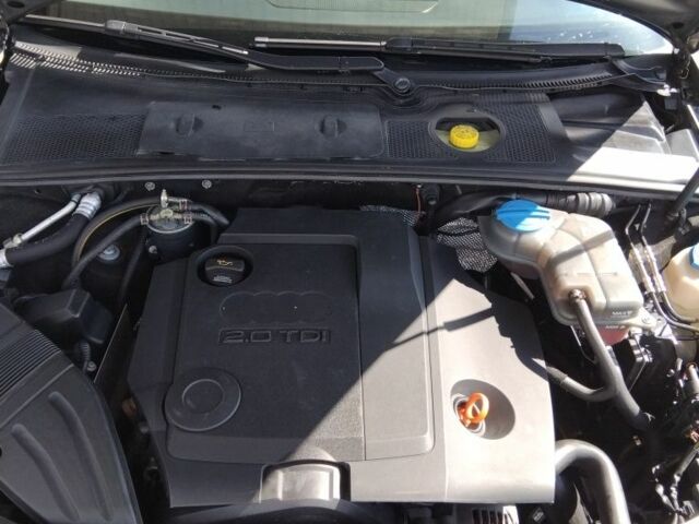 Ауди А4 2005 в Звенигородка на Automoto.ua Серый Ауди А4, объемом двигателя 2 л и пробегом 263 тыс. км за 6500 $, фото 14 на Automoto.ua