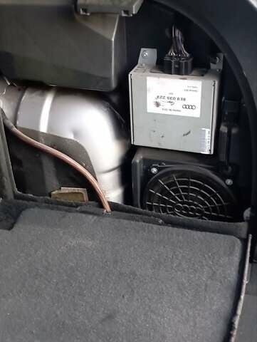 Сірий Ауді А4, об'ємом двигуна 1.8 л та пробігом 263 тис. км за 6500 $, фото 14 на Automoto.ua