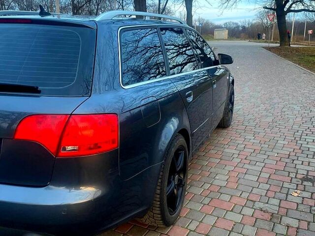 Сірий Ауді А4, об'ємом двигуна 2 л та пробігом 288 тис. км за 6700 $, фото 4 на Automoto.ua