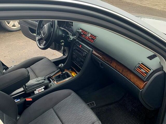 Серый Ауди А4, объемом двигателя 19 л и пробегом 235 тыс. км за 6400 $, фото 10 на Automoto.ua