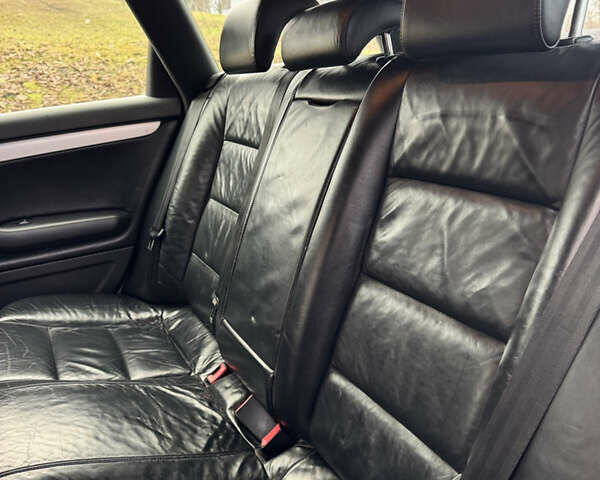 Серый Ауди А4, объемом двигателя 2.97 л и пробегом 236 тыс. км за 6300 $, фото 9 на Automoto.ua