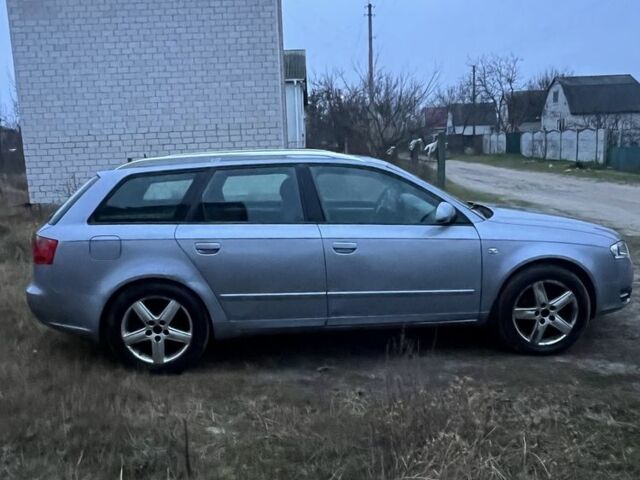Серый Ауди А4, объемом двигателя 2 л и пробегом 330 тыс. км за 5500 $, фото 3 на Automoto.ua