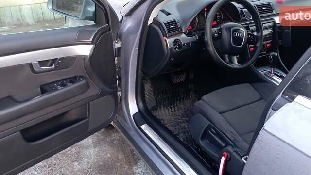 Сірий Ауді А4, об'ємом двигуна 1.8 л та пробігом 263 тис. км за 6500 $, фото 6 на Automoto.ua