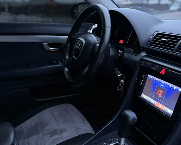 Серый Ауди А4, объемом двигателя 2 л и пробегом 267 тыс. км за 5800 $, фото 10 на Automoto.ua