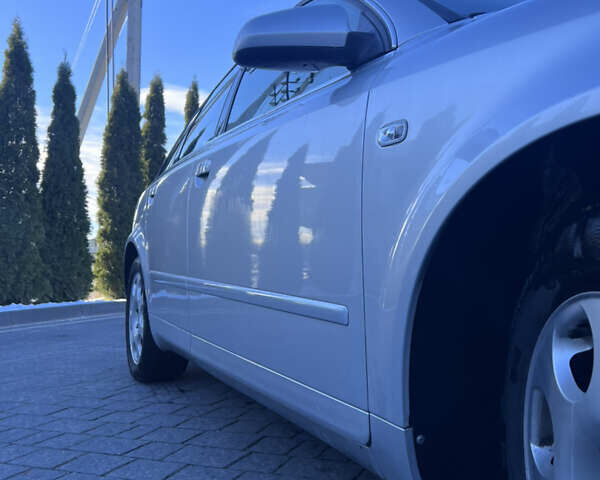 Серый Ауди А4, объемом двигателя 1.8 л и пробегом 235 тыс. км за 5690 $, фото 3 на Automoto.ua