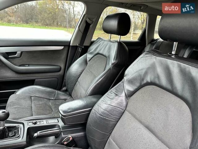 Серый Ауди А4, объемом двигателя 2 л и пробегом 280 тыс. км за 4850 $, фото 13 на Automoto.ua