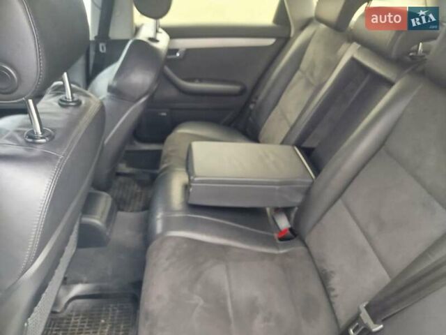 Сірий Ауді А4, об'ємом двигуна 1.97 л та пробігом 252 тис. км за 6500 $, фото 12 на Automoto.ua