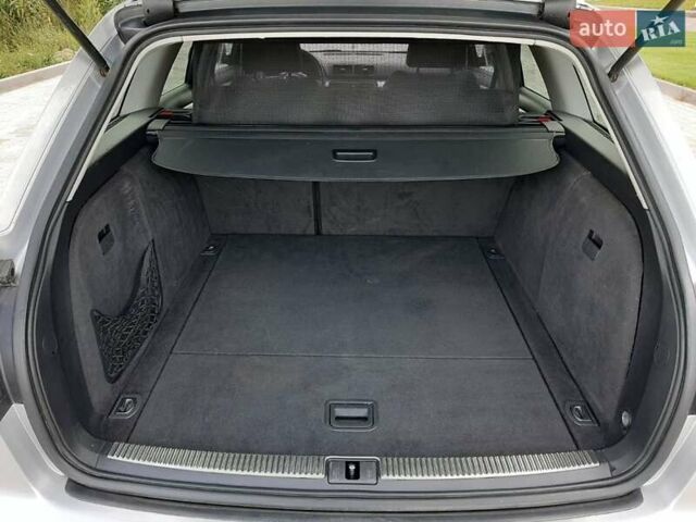 Сірий Ауді А4, об'ємом двигуна 2 л та пробігом 265 тис. км за 6400 $, фото 30 на Automoto.ua