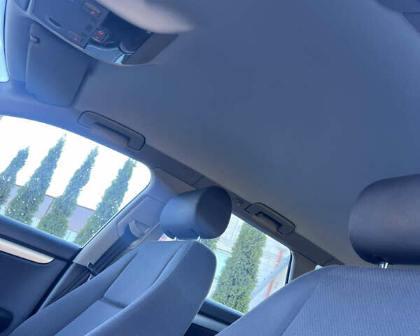 Серый Ауди А4, объемом двигателя 1.8 л и пробегом 235 тыс. км за 5690 $, фото 12 на Automoto.ua