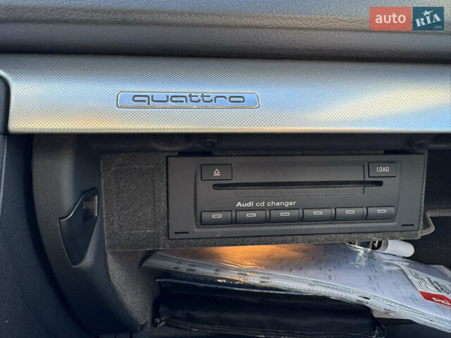 Серый Ауди А4, объемом двигателя 2 л и пробегом 211 тыс. км за 7450 $, фото 16 на Automoto.ua
