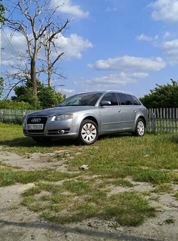 Серый Ауди А4, объемом двигателя 1.6 л и пробегом 320 тыс. км за 5300 $, фото 1 на Automoto.ua