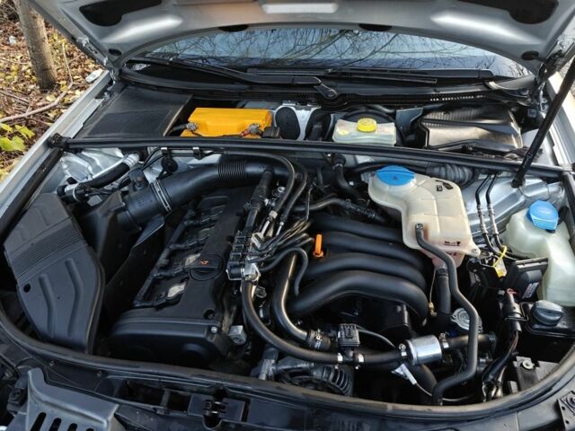 Серый Ауди А4, объемом двигателя 2 л и пробегом 320 тыс. км за 6200 $, фото 7 на Automoto.ua