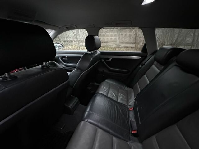 Серый Ауди А4, объемом двигателя 2 л и пробегом 315 тыс. км за 6000 $, фото 9 на Automoto.ua