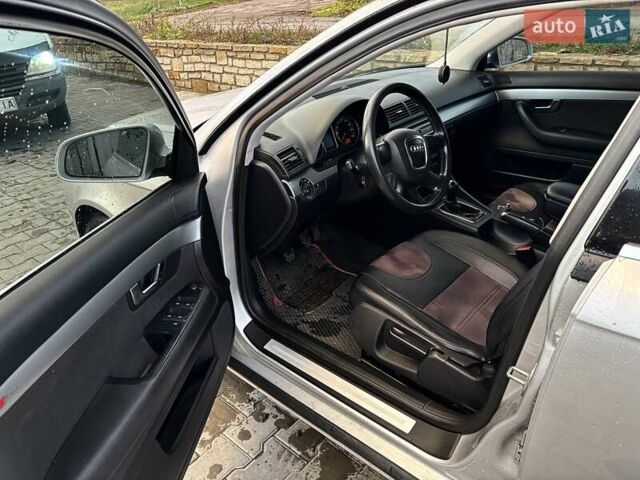 Сірий Ауді А4, об'ємом двигуна 2 л та пробігом 330 тис. км за 6900 $, фото 13 на Automoto.ua