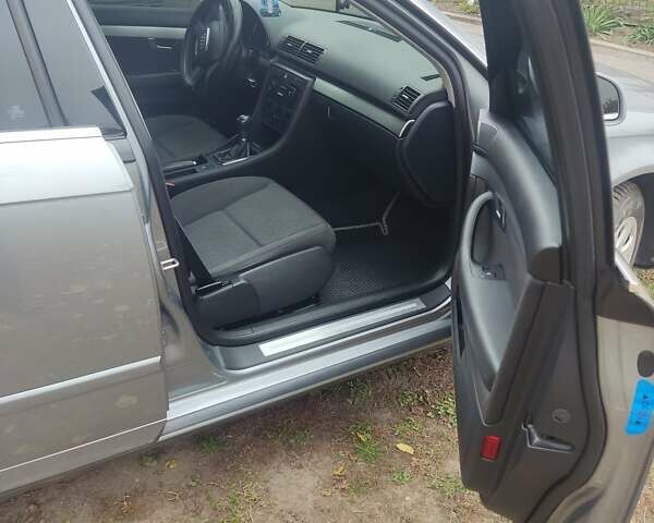 Сірий Ауді А4, об'ємом двигуна 0 л та пробігом 229 тис. км за 6300 $, фото 7 на Automoto.ua
