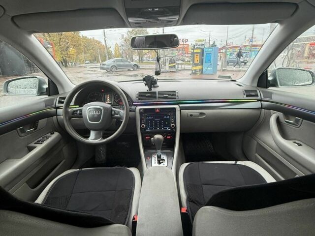 Серый Ауди А4, объемом двигателя 2 л и пробегом 260 тыс. км за 3500 $, фото 6 на Automoto.ua