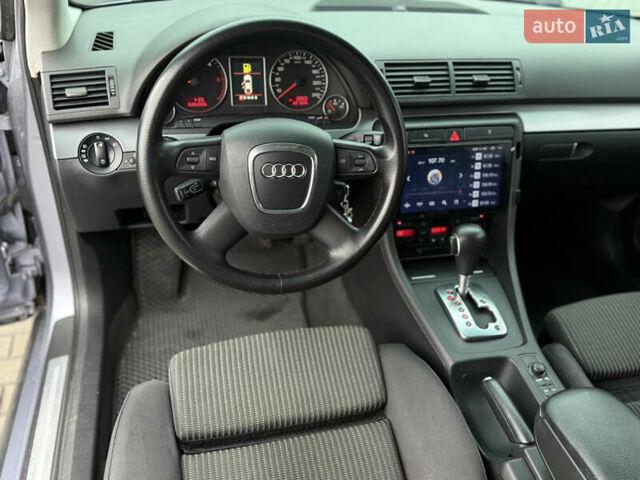 Серый Ауди А4, объемом двигателя 2 л и пробегом 221 тыс. км за 6200 $, фото 15 на Automoto.ua