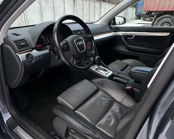 Сірий Ауді А4, об'ємом двигуна 2 л та пробігом 176 тис. км за 6950 $, фото 27 на Automoto.ua