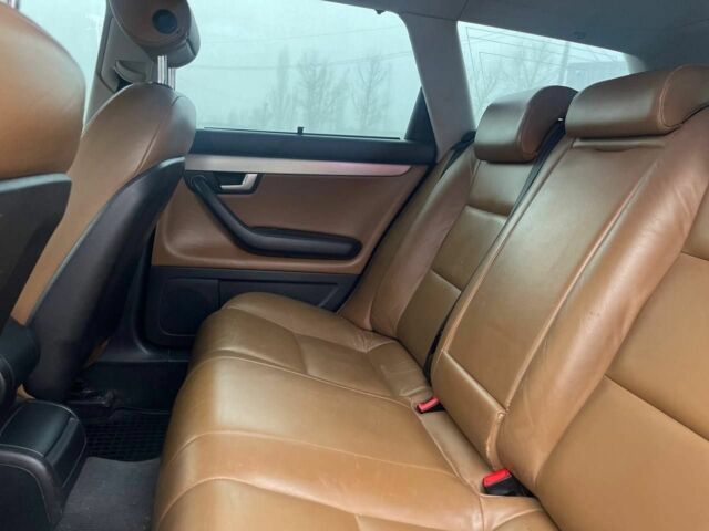 Сірий Ауді А4, об'ємом двигуна 2.5 л та пробігом 348 тис. км за 6400 $, фото 21 на Automoto.ua