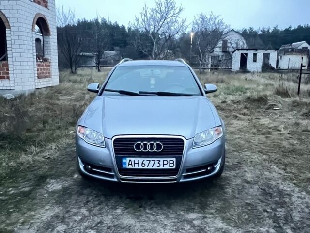 Серый Ауди А4, объемом двигателя 2 л и пробегом 330 тыс. км за 5500 $, фото 6 на Automoto.ua