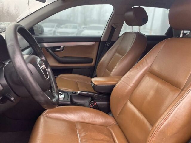 Сірий Ауді А4, об'ємом двигуна 2.5 л та пробігом 348 тис. км за 6400 $, фото 17 на Automoto.ua