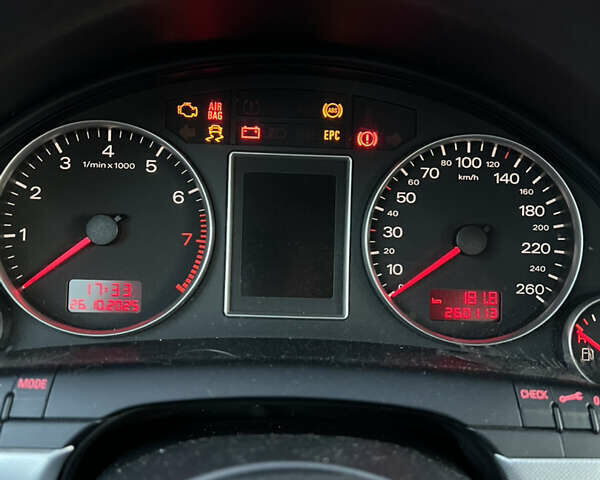 Сірий Ауді А4, об'ємом двигуна 1.8 л та пробігом 260 тис. км за 6200 $, фото 22 на Automoto.ua