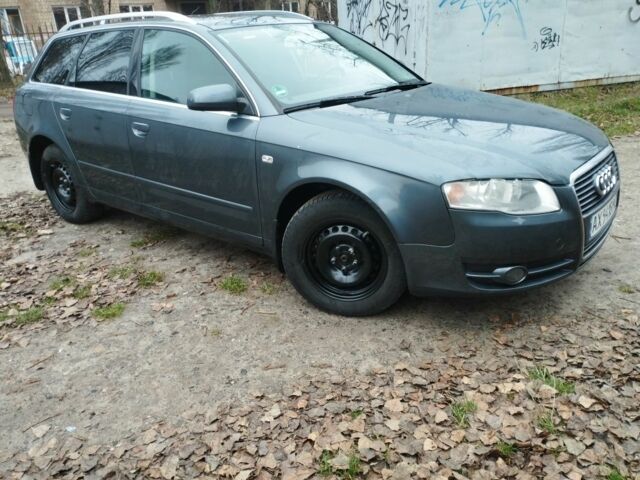 Серый Ауди А4, объемом двигателя 2 л и пробегом 330 тыс. км за 6450 $, фото 1 на Automoto.ua