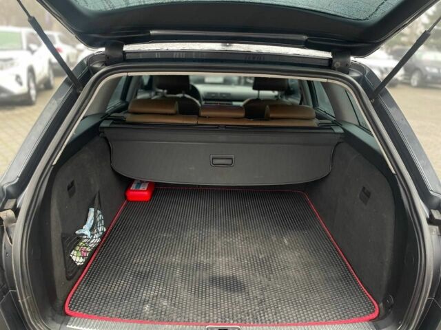 Сірий Ауді А4, об'ємом двигуна 2.5 л та пробігом 348 тис. км за 6400 $, фото 22 на Automoto.ua