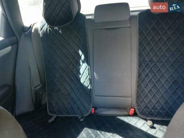 Серый Ауди А4, объемом двигателя 2.98 л и пробегом 247 тыс. км за 8000 $, фото 7 на Automoto.ua