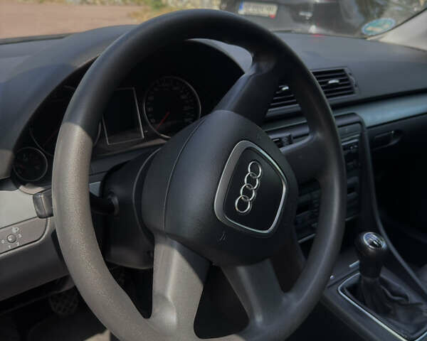 Серый Ауди А4, объемом двигателя 1.6 л и пробегом 158 тыс. км за 6300 $, фото 17 на Automoto.ua