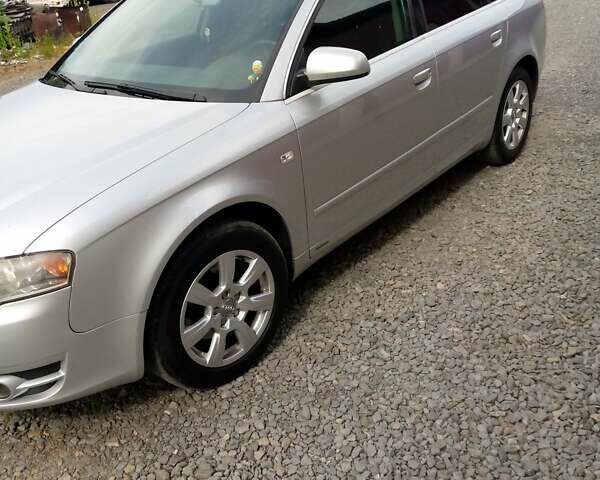 Серый Ауди А4, объемом двигателя 2 л и пробегом 382 тыс. км за 6000 $, фото 1 на Automoto.ua