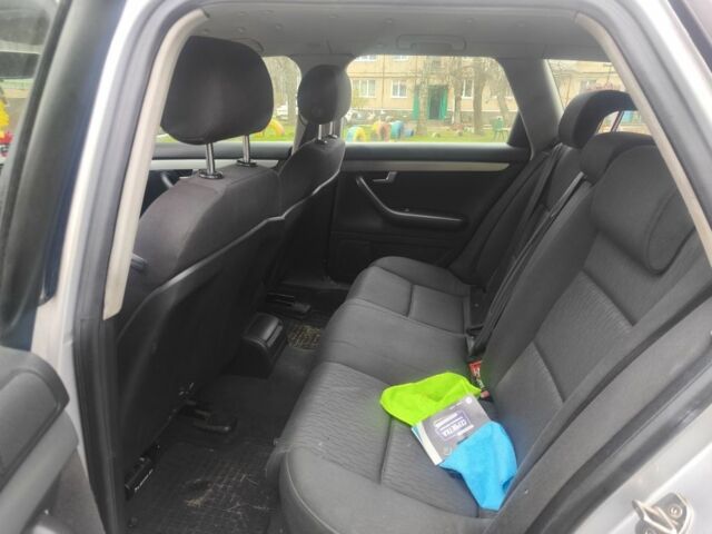 Серый Ауди А4, объемом двигателя 2 л и пробегом 400 тыс. км за 3300 $, фото 12 на Automoto.ua