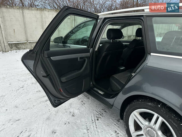 Сірий Ауді А4, об'ємом двигуна 2 л та пробігом 176 тис. км за 6950 $, фото 30 на Automoto.ua