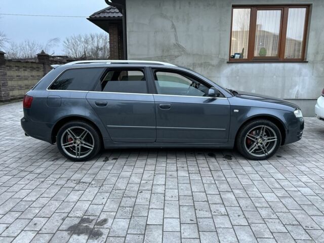 Серый Ауди А4, объемом двигателя 2 л и пробегом 315 тыс. км за 6000 $, фото 1 на Automoto.ua