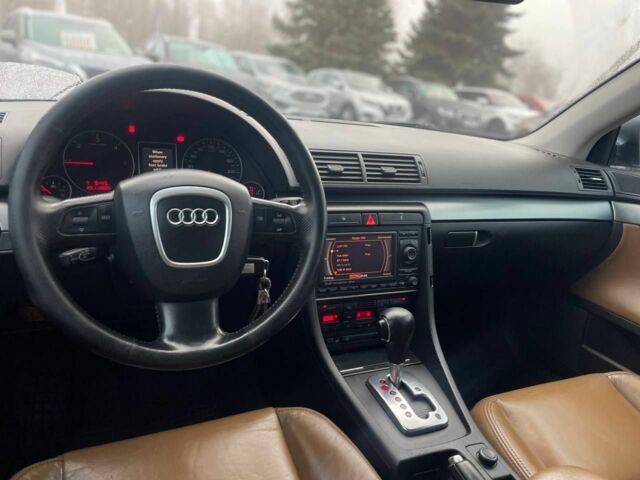 Сірий Ауді А4, об'ємом двигуна 2.5 л та пробігом 348 тис. км за 6400 $, фото 9 на Automoto.ua